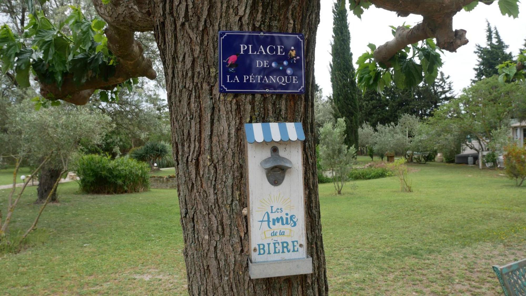 Apartmán Mas Maurane - Le Bougainvillier Aux Portes D'Arles Tarascon Exteriér fotografie
